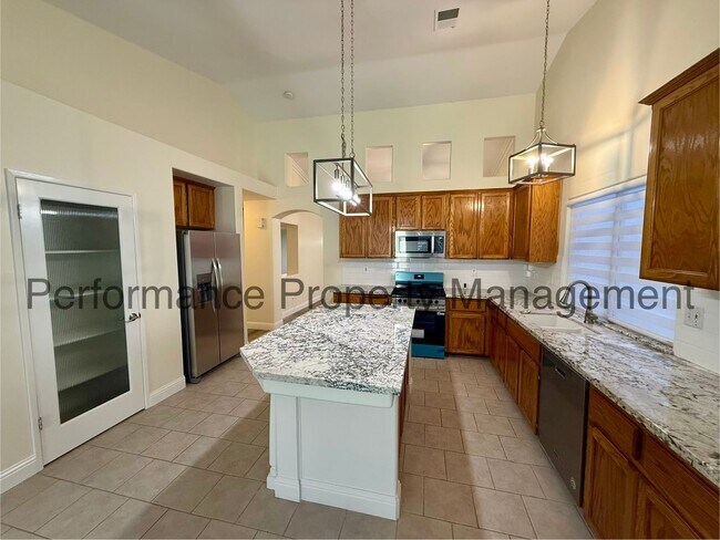 Building Photo - 10720 Anacostia Way