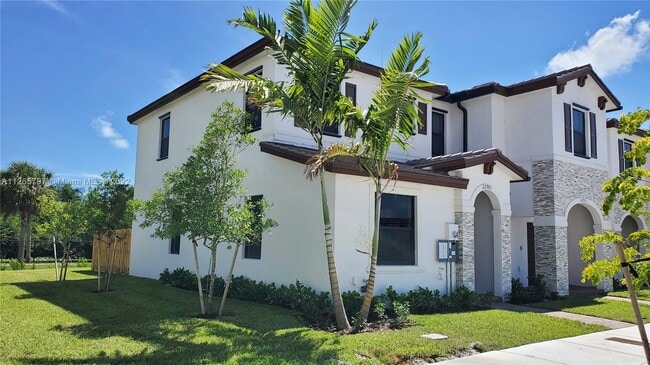 Building Photo - 22901 SW 99th Ave