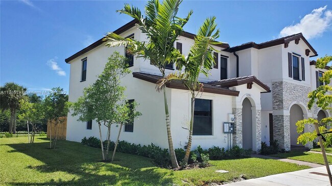 Foto del edificio - 22901 SW 99th Ave