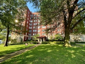 Building Photo - 1500 S Frisco Ave
