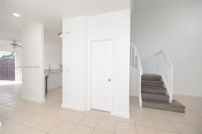 Foto del edificio - 2532 SE 15th Ct