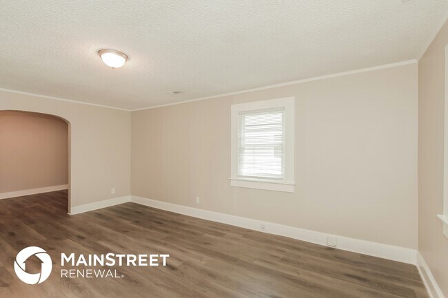 Foto del edificio - 218 E Todd Ln