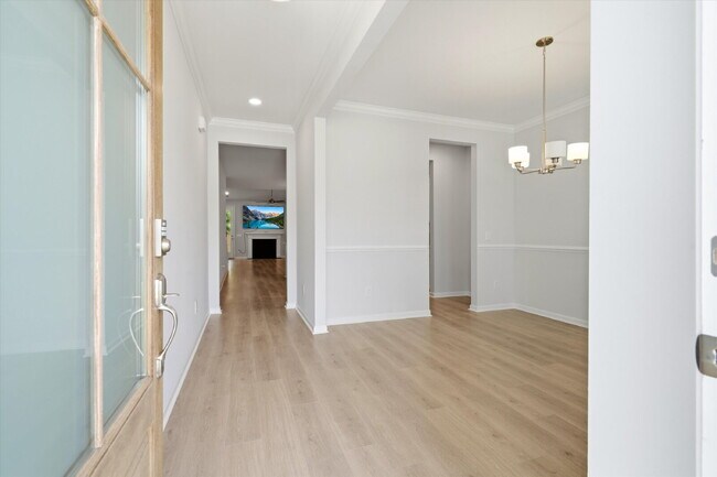 Foto del edificio - 8646 Windsor Hill Blvd