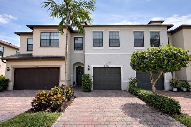 Photo - 2394 Post St Townhome