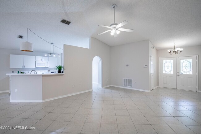 Building Photo - 3158 Ash Harbor Dr E