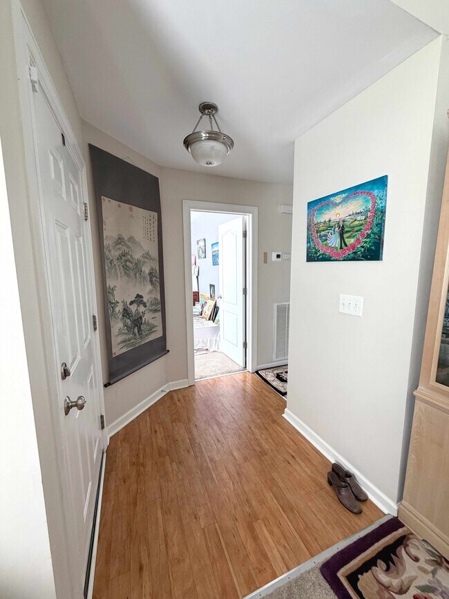 Foto del edificio - 245 Jarrett Bay Ln