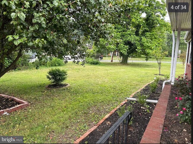 Foto del edificio - 1160 Sterling Rd