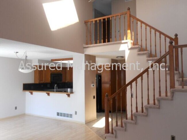 Building Photo - Large 2-story towhome! 2-car attached garage