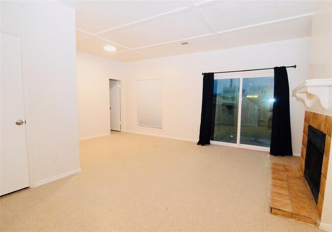 Building Photo - 11039 Albury Dr