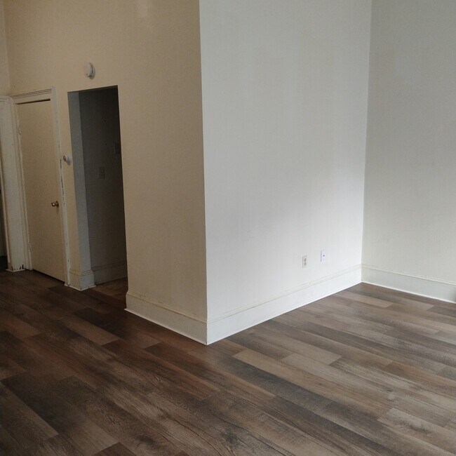 Foto del edificio - 56 3rd Ave