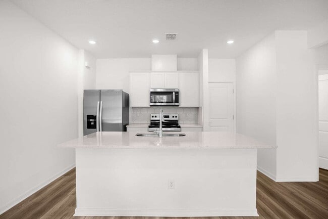 Foto del edificio - 11312 Blue Bay Dr