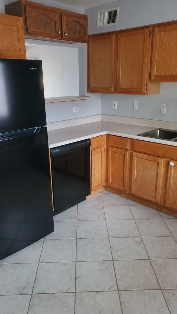 Building Photo - **Excellent 2br/1ba/1garage HOUSE (ALMA SC...