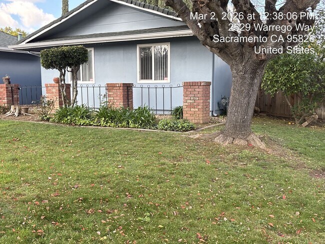 Building Photo - Beautiful 4 bedroom home