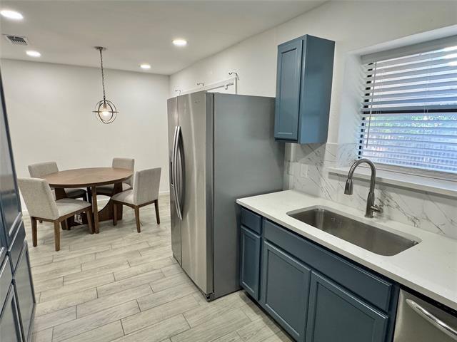 Building Photo - 3646 Country Club Dr W