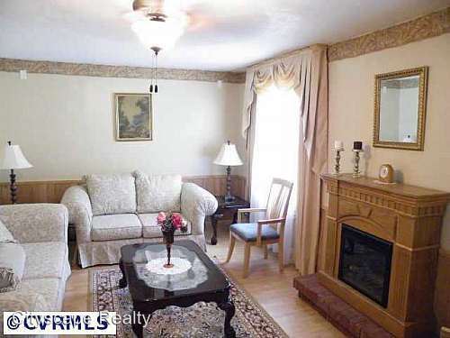 Foto del edificio - 12324 Deerhurst Dr