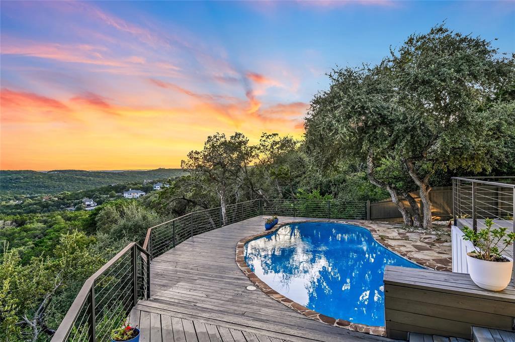 Foto principal - 8501 Bell Mountain Dr