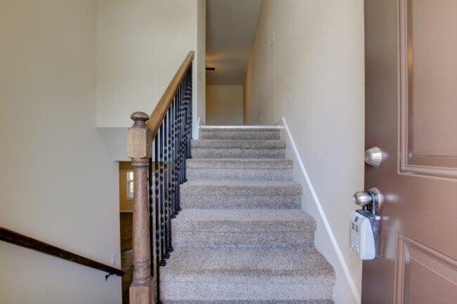 Foto del edificio - 992-D S Ash Ridge Dr