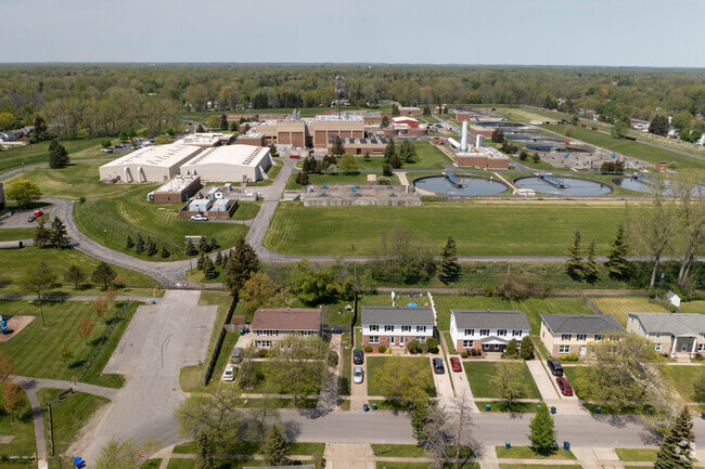 Aerial Photo - Creekwoods Community