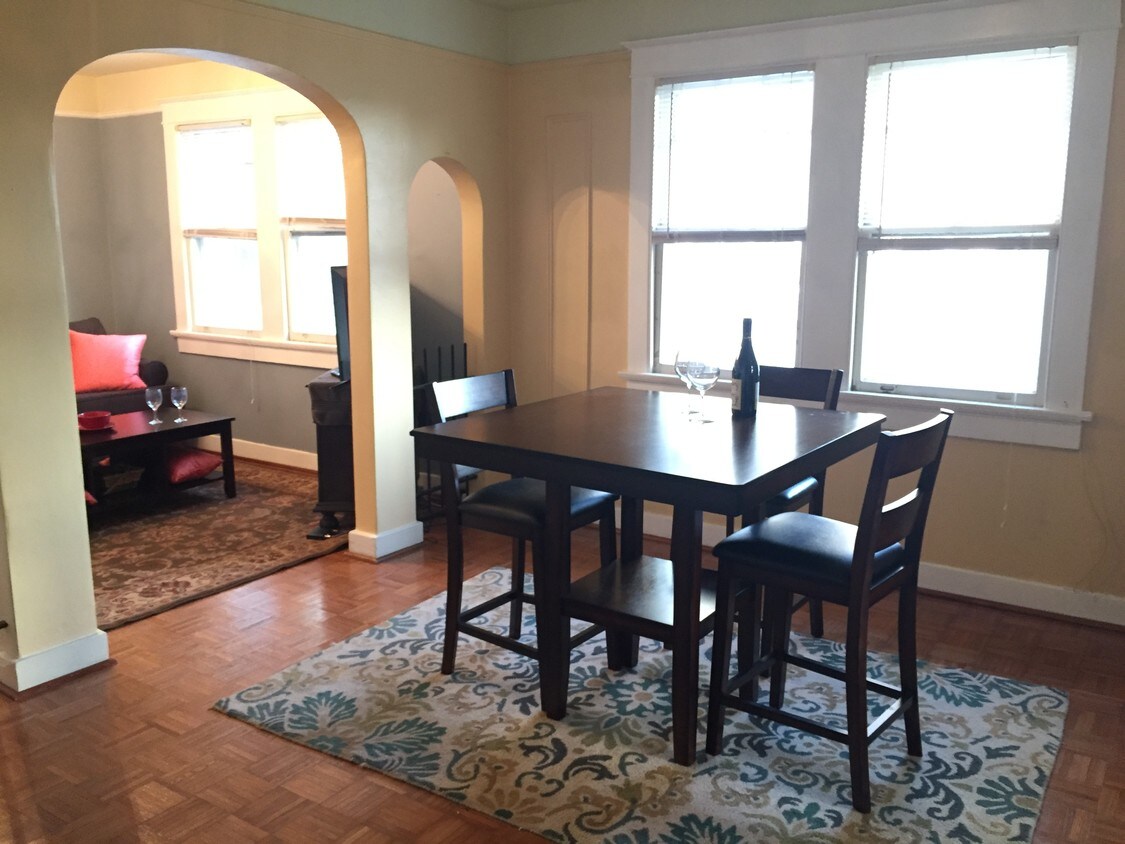 Foto principal - 1711 Milan St
