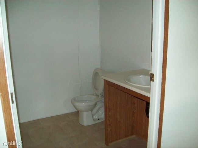 Foto del edificio - 501 SE 44th St