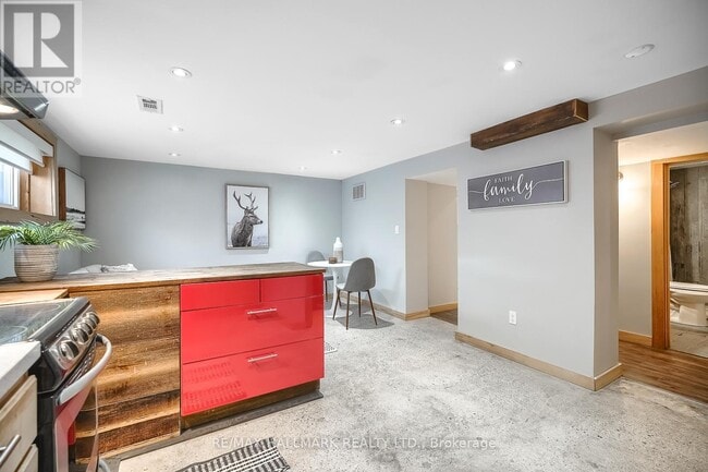 Photo du bâtiment - 6 Thirty First St