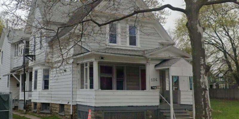 Primary Photo - 106 Harris Street