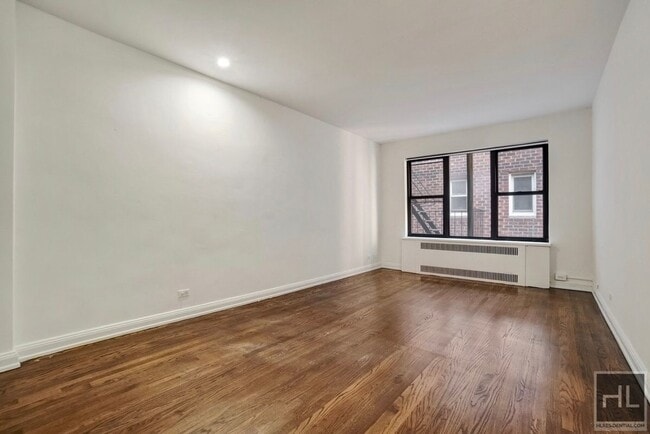 Building Photo - EAST 55 STREET