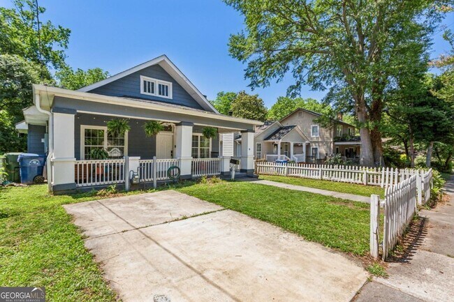 Foto del edificio - 840 Dill Ave SW