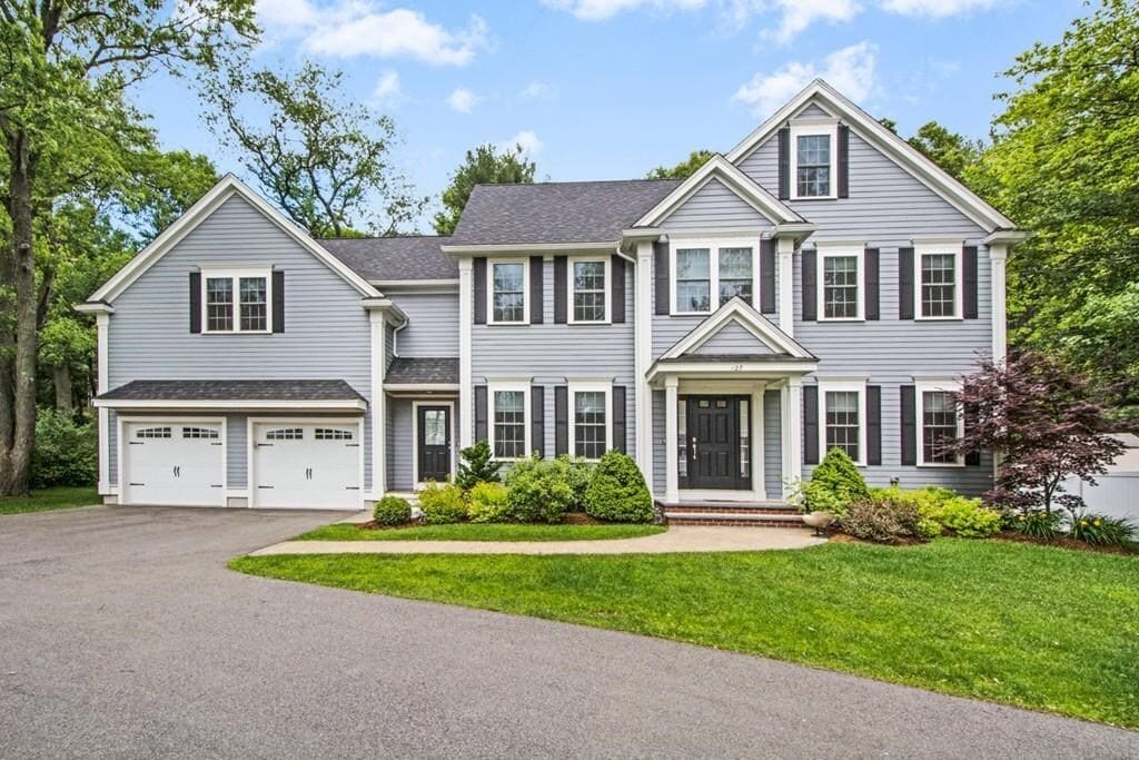 Foto principal - 127 Lowell St