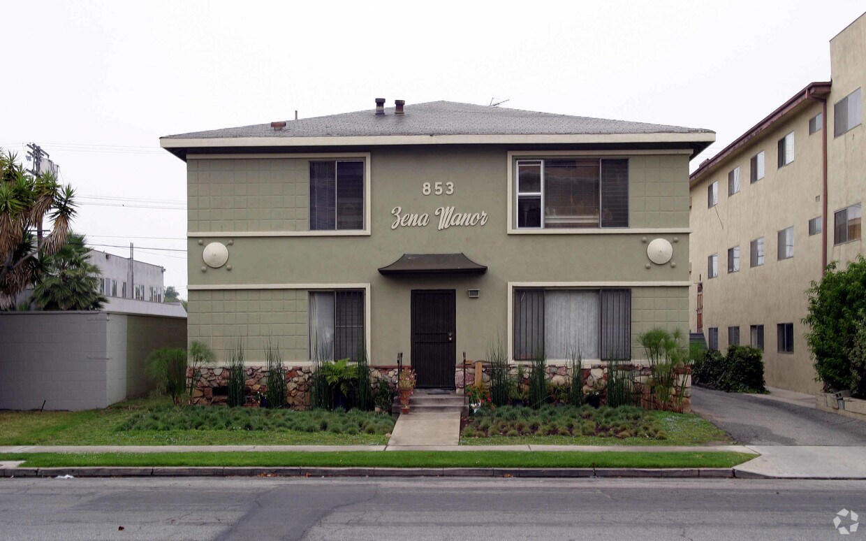 Building Photo - 853 N Hudson Ave
