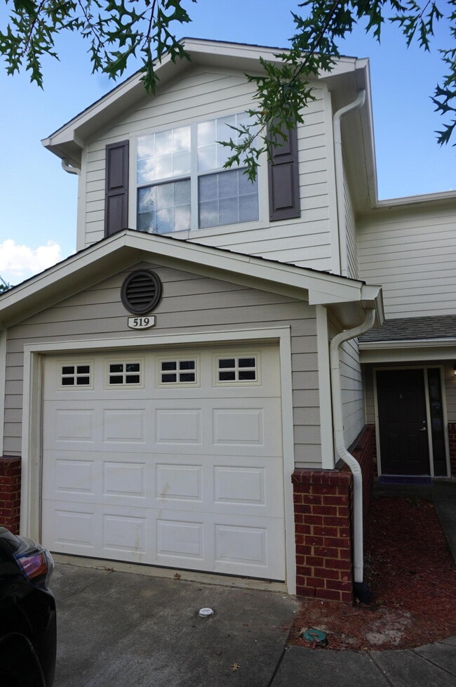 Building Photo - 519 Wingspan Way