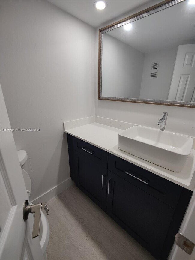 Foto del edificio - 10801 SW 109th Ct