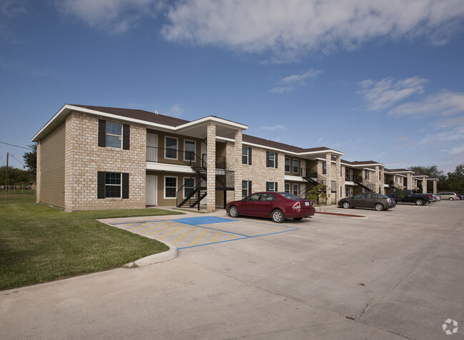 Primary Photo - First Street Apartments