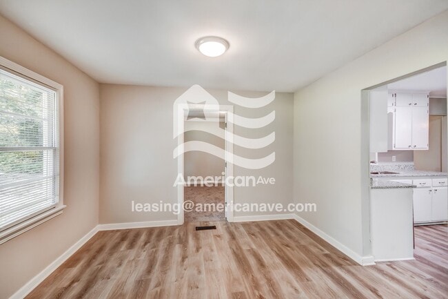 Building Photo - 100 Red Ln Cir