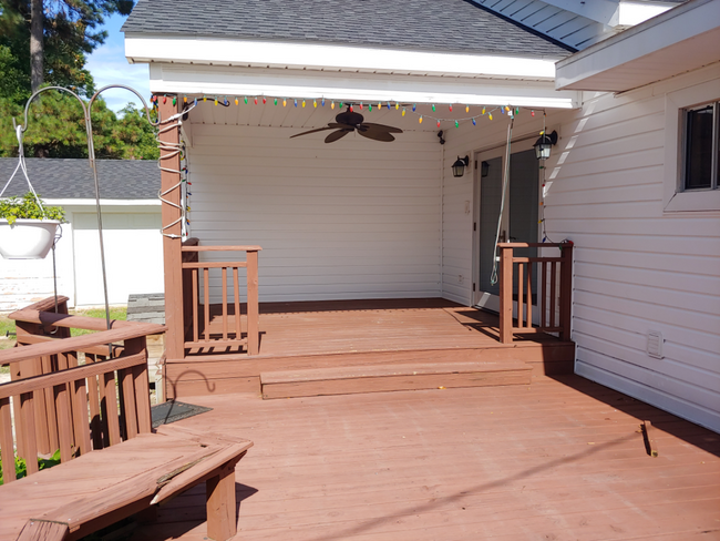 Covered Patio - 602 5th St