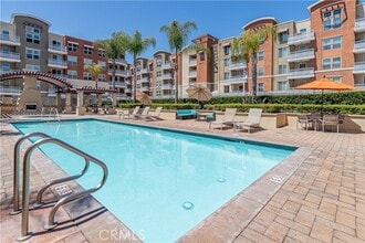 Building Photo - 12668 Chapman Ave