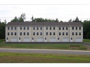 Building Photo - 75 Treaty Ct