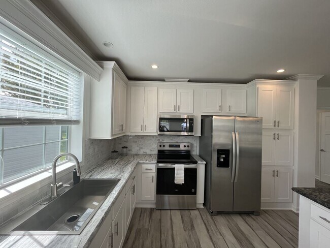 Foto del edificio - 245 Bimini Cay Cir