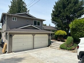 Building Photo - 8806 52nd Pl W