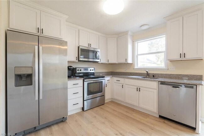 Foto del edificio - 3528 Chester St