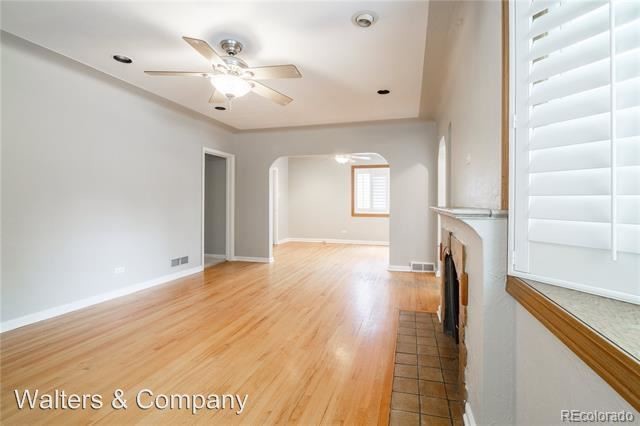 Building Photo - 4 br, 2 bath House - 745 Ivy St.