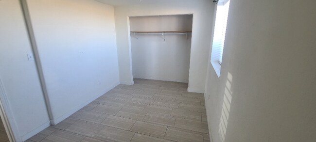 Foto del edificio - 3250 N 2300 E Rd
