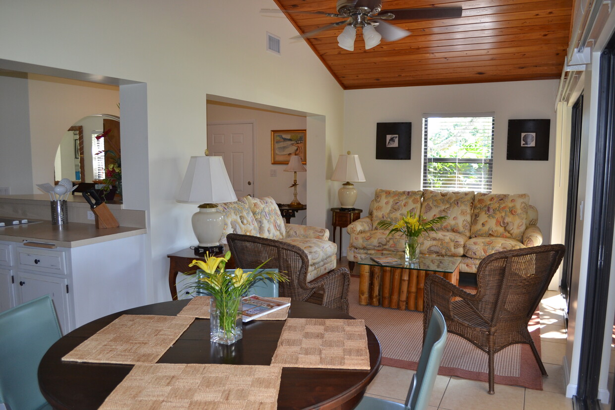 Foto principal - 3300 S Kanner Hwy
