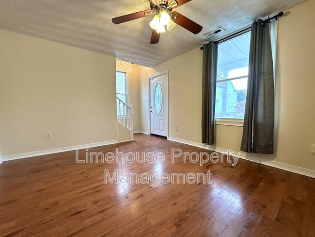 Photo - 305 Hardy Ave Apartment