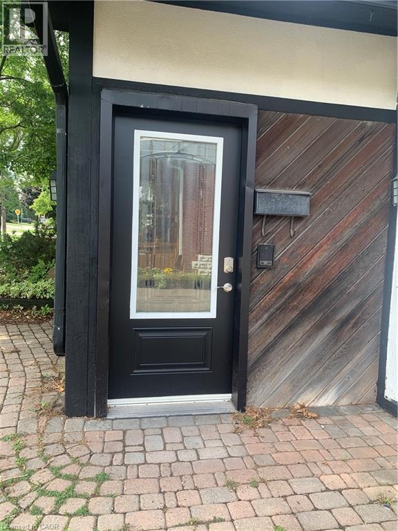 Building Photo - 66 Kennedy Ave