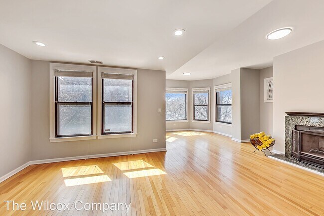 Building Photo - 3 br, 2.5 bath House - 926 W Margate Terra...
