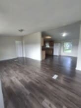 Building Photo - 116 Gate St Building Photo - 116 Gate St