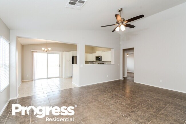 Foto del edificio - 10162 N 116th Ln