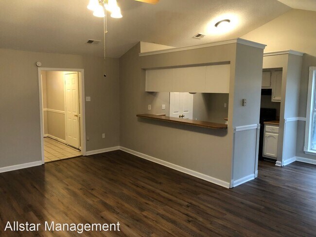 Building Photo - 3 br, 2 bath House - 3615 Lakehurst Drive