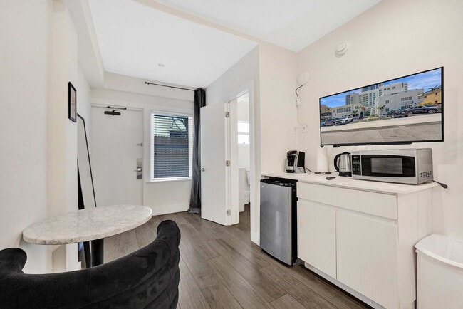 Foto del edificio - 3020 Seville St